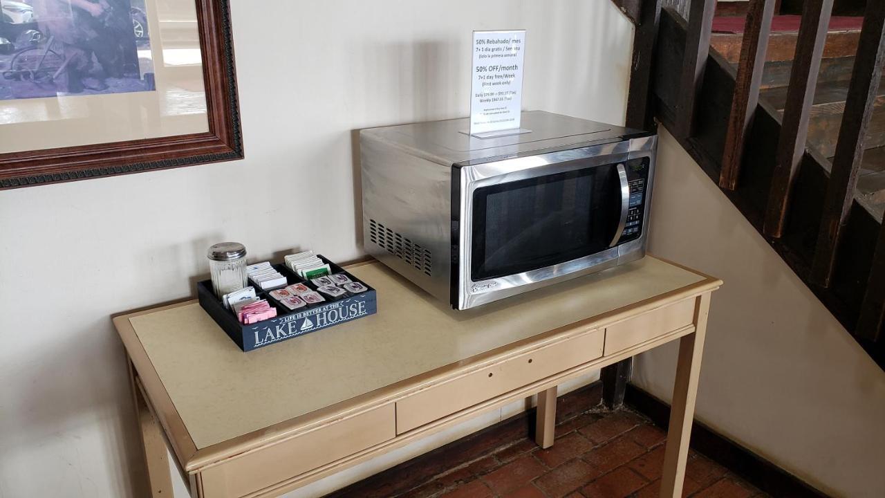 West Texas Inn & Suites Midland Buitenkant foto