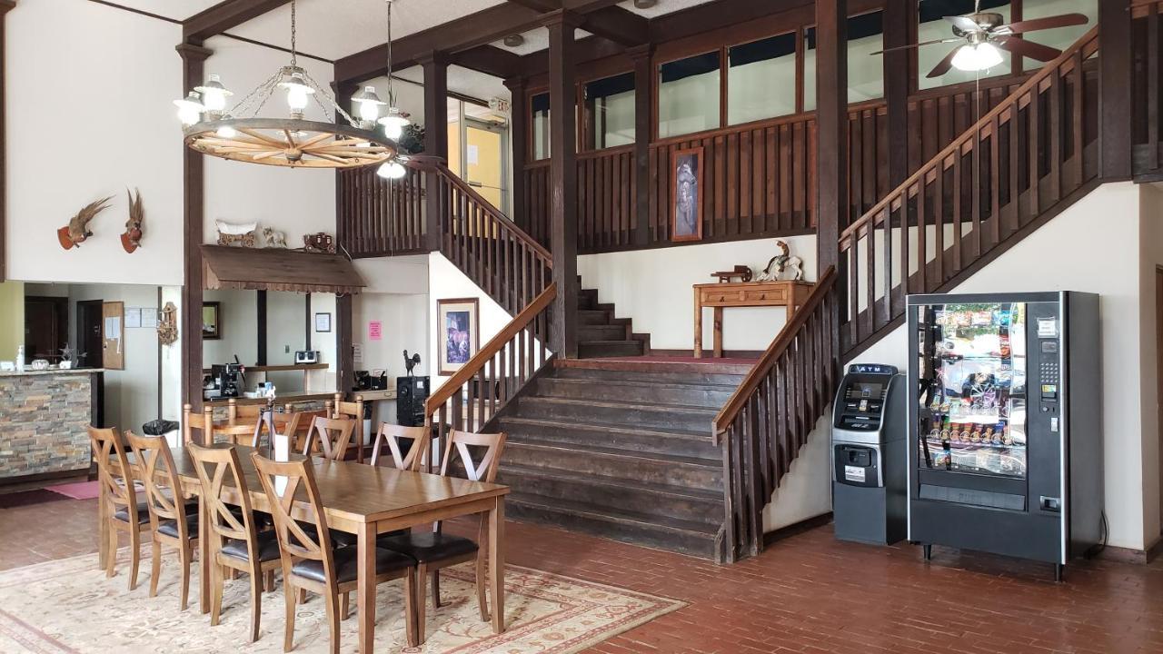 West Texas Inn & Suites Midland Buitenkant foto