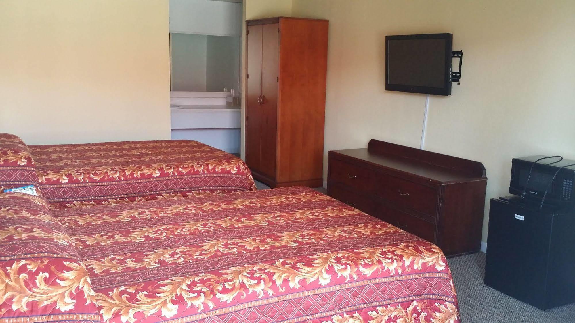 West Texas Inn & Suites Midland Buitenkant foto