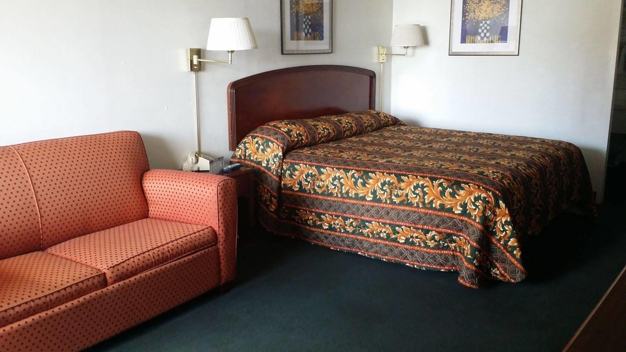 West Texas Inn & Suites Midland Buitenkant foto